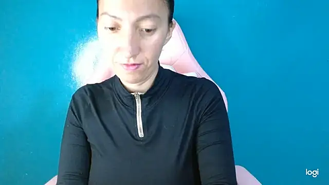 kaybabyhot online show from January 2026 09:43:01 PM