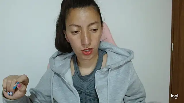 kaybabyhot online show from November 2025 07:19:02 PM