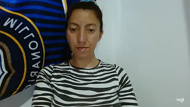 kaybabyhot online show from September 2025 09:58:01 PM