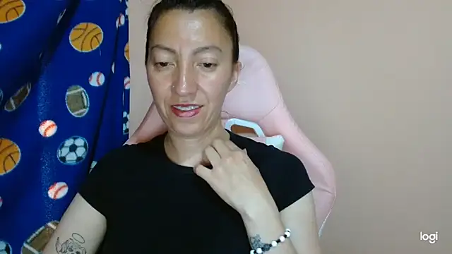 kaybabyhot online show from May 2026 08:52:02 PM
