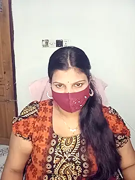 Hot-Angel  online show from October 2025 03:30:01 PM