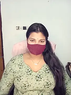 Hot-Angel  online show from November 2025 03:05:01 PM