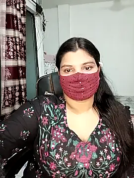 Hot-Angel  online show from February 2026 05:00:02 PM