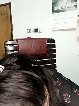 Hot-Angel  online show from February 2026 06:41:01 PM