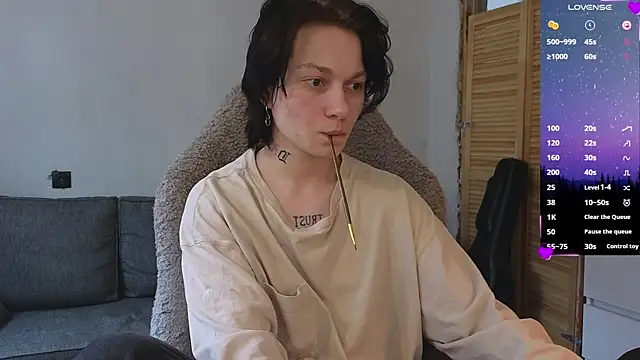 esajukyy online show from April 2026 08:54:01 AM