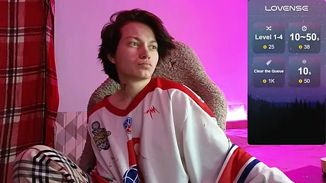 esajukyy online show from November 2025 09:13:01 AM