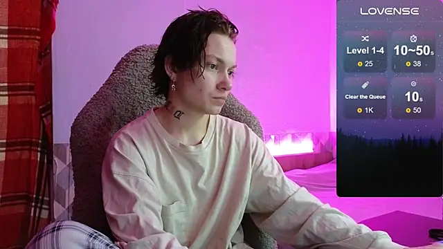 esajukyy online show from October 2025 05:56:02 PM