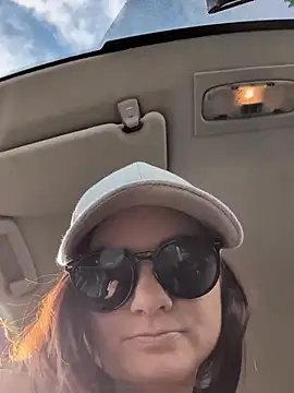 Samira-Summer online show from December 2025 10:14:01 AM