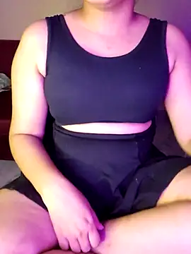 Olivia3 online show from October 2025 08:19:02 PM