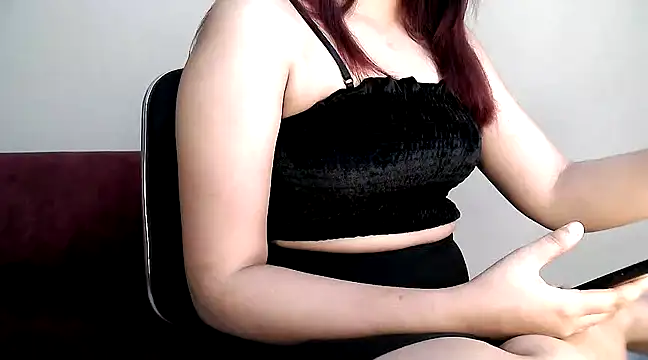 Olivia3 online show from March 2025 02:42:02 PM