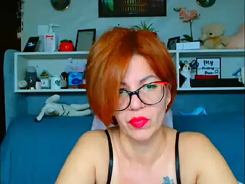 Natali3855 online show from December 2025 05:28:01 AM