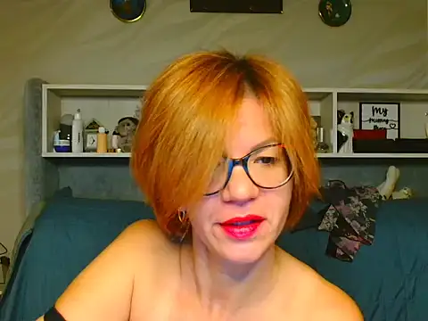 Snapshot of Natali3855 chatting on October 2025 03:54:02 AM Natali3855 online show from October 2025 03:54:02 AM