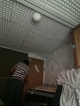 Snapshot of zenzero87 chatting on December 2025 02:39:01 PM zenzero87 online show from December 2025 02:39:01 PM