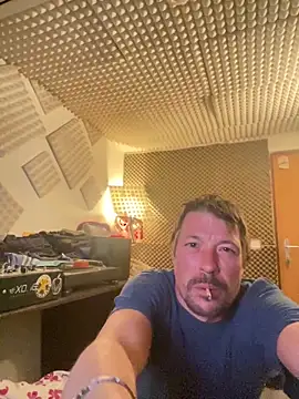 zenzero87 online show from March 2026 12:55:02 AM