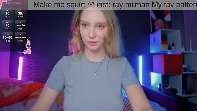 Snapshot of AliceMilman chatting on March 2025 01:34:01 PM AliceMilman online show from March 2025 01:34:01 PM