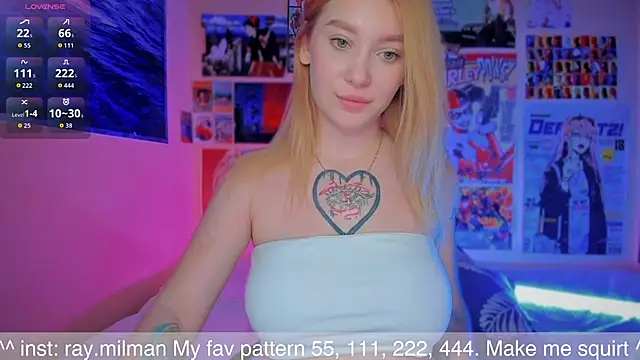 Snapshot of AliceMilman chatting on October 2025 10:29:01 AM AliceMilman online show from October 2025 10:29:01 AM