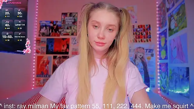 Snapshot of AliceMilman chatting on March 2025 12:34:01 PM AliceMilman online show from March 2025 12:34:01 PM