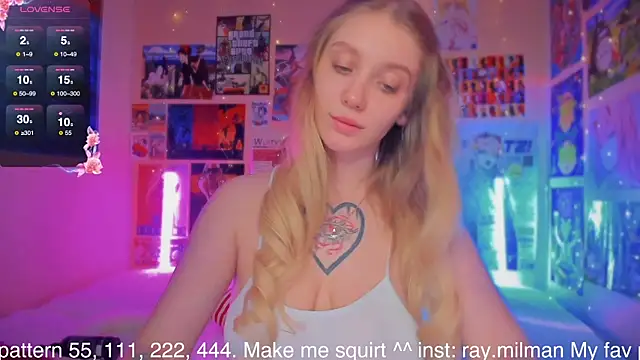 Snapshot of AliceMilman chatting on March 2025 03:22:02 PM AliceMilman online show from March 2025 03:22:02 PM