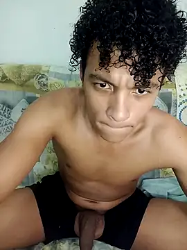 Snapshot of Black_Diamon_ chatting on February 2025 06:27:02 AM Black Diamon online show from February 2025 06:27:02 AM