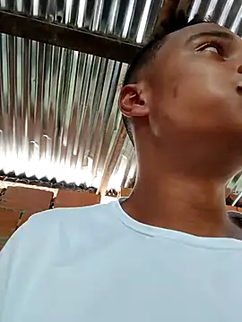 Snapshot of Black_Diamon_ chatting on September 2025 06:08:02 PM Black Diamon online show from September 2025 06:08:02 PM