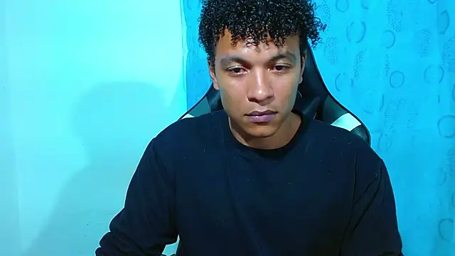 Snapshot of Black_Diamon_ chatting on March 2025 07:56:02 AM Black Diamon online show from March 2025 07:56:02 AM