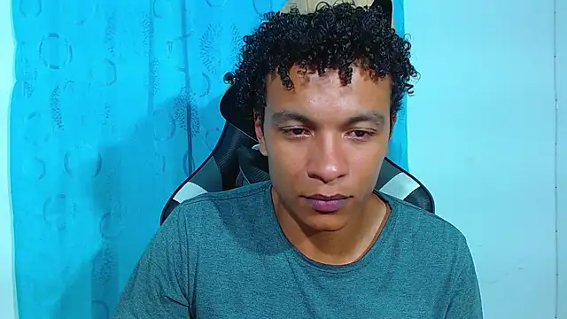 Snapshot of Black_Diamon_ chatting on March 2025 07:57:01 AM Black Diamon online show from March 2025 07:57:01 AM