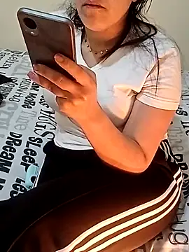 ShadiaStar online show from February 2025 06:48:02 PM