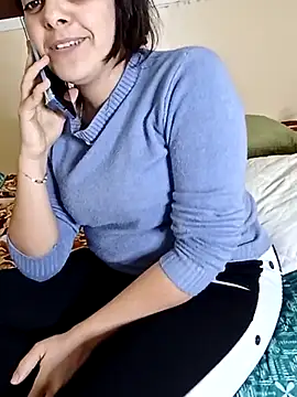 ShadiaStar online show from February 2026 08:30:02 PM