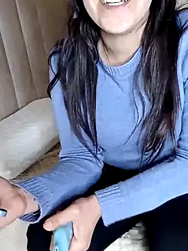 ShadiaStar online show from February 2026 12:27:02 PM