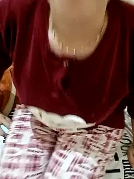 ShadiaStar online show from March 2025 07:39:01 PM