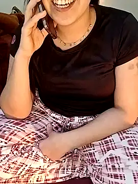 ShadiaStar online show from March 2025 01:36:02 AM