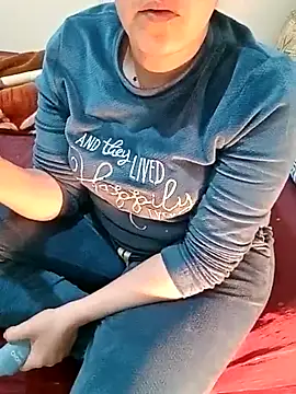ShadiaStar online show from March 2025 07:12:01 PM