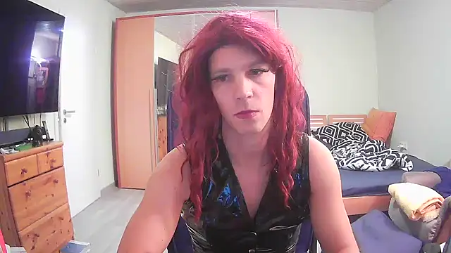 Kinky-Kristina online show from November 2025 06:12:02 PM