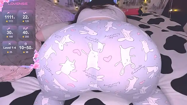 Snapshot of alex_dreams chatting on January 2026 05:31:01 PM alex dreams online show from January 2026 05:31:01 PM