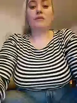 houy111111 online show from March 2025 09:03:02 PM