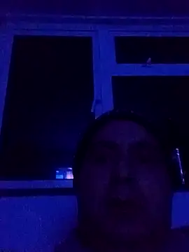 houy111111 online show from November 2025 07:03:01 PM