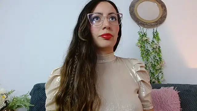 Snapshot of Kendal_Mosk chatting on November 2025 02:10:01 PM Kendal Mosk online show from November 2025 02:10:01 PM