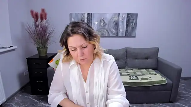Milana Blake online show from February 2025 08:18:01 PM