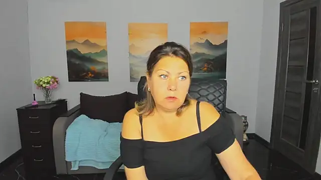 Milana Blake online show from September 2025 02:22:02 PM