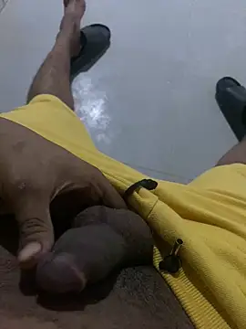 Lahcene online show from November 2025 09:40:02 PM