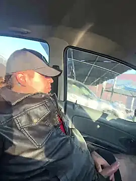 Snapshot of danielgreeneyes54 chatting on February 2025 02:13:02 PM danielgreeneyes54 online show from February 2025 02:13:02 PM