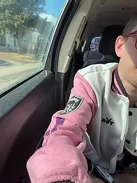 Stonermama666420 online show from March 2026 07:26:02 PM