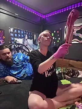 Stonermama666420 online show from February 2026 05:14:02 AM