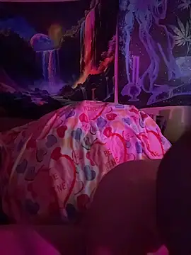 Stonermama666420 online show from February 2026 07:28:02 AM