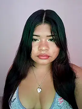 Snapshot of CANELA_9911 chatting on February 2025 10:32:01 PM CANELA 9911 online show from February 2025 10:32:01 PM