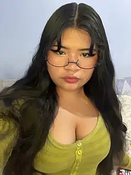 Snapshot of CANELA_9911 chatting on June 2026 09:41:01 PM CANELA 9911 online show from June 2026 09:41:01 PM