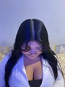 Snapshot of CANELA_9911 chatting on June 2026 11:37:02 PM CANELA 9911 online show from June 2026 11:37:02 PM