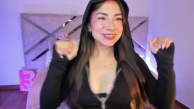 Melody 04 online show from October 2025 03:49:01 AM