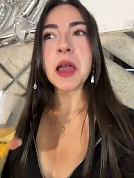 Melody 04 online show from April 2026 03:57:01 AM