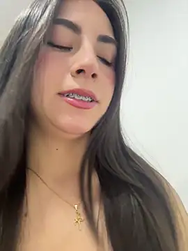 Melody 04 online show from March 2026 04:46:01 AM